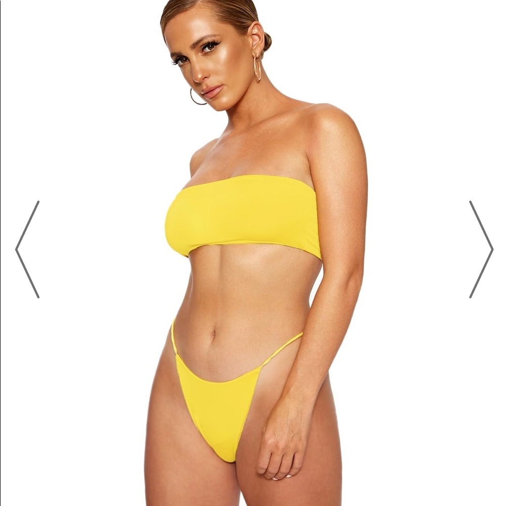 Naked wardrobe bikini